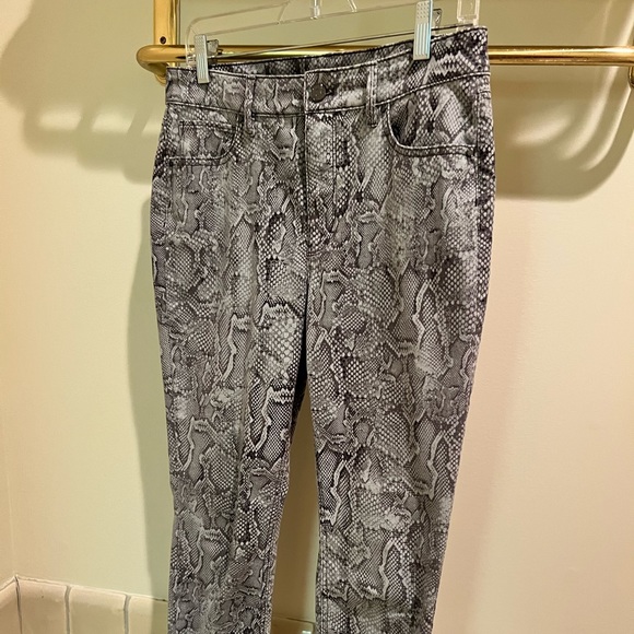 White House Black Market Snake Skinny Jeans - Picture 1 of 3
